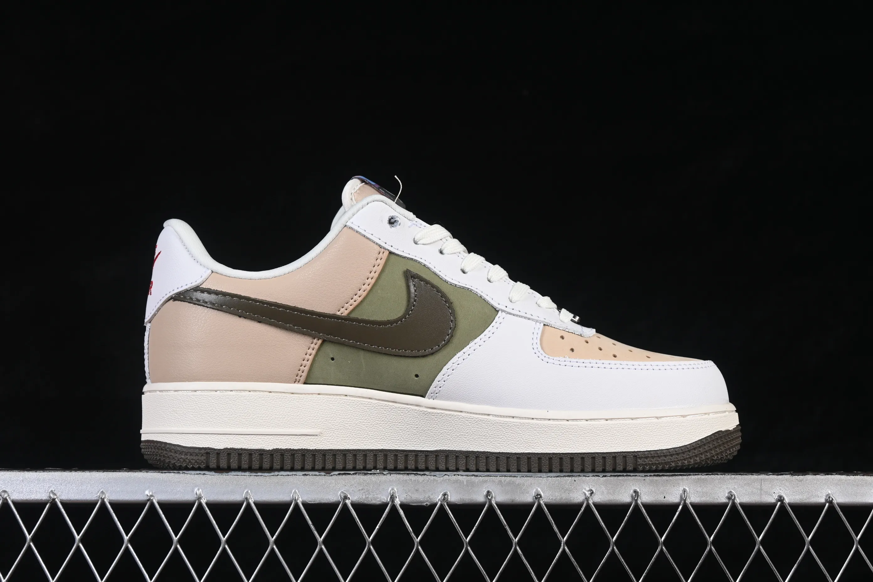 All Categories Nk Air Force 1 Air Force Series Nk Air Force 1 Low Air Force Low Nike Air Force 1'07 Low Year of the Horse Limited Khaki Green Air Force One Low Casual Shoes DF0188-135